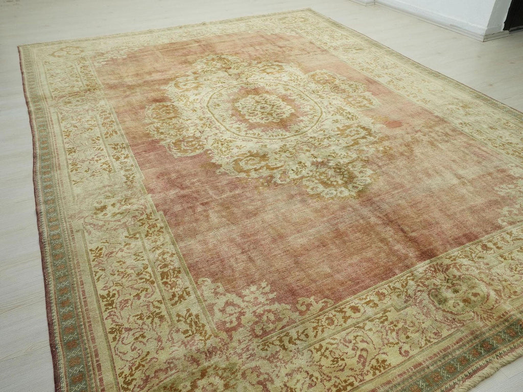 Antique Kars Rug: Geometric Design, Pastel Colors, 8.5x11 ft Oversize Rugs