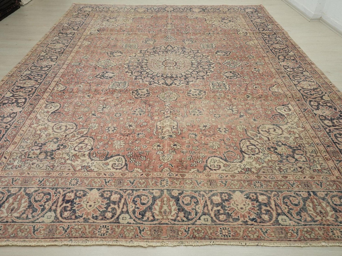 Vintage Handmade Wool Oushak Rug: 8.5x12 Turkish Oversize Carpet,Bohemian Home Living Rugs.