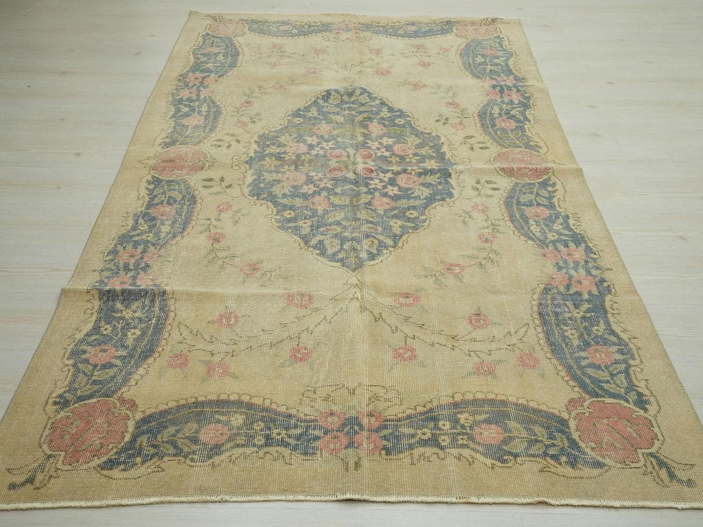 Small Vintage Turkish Oushak Rug: Handmade Wool Carpet Rugs, 4.6"x8.2" Feet.