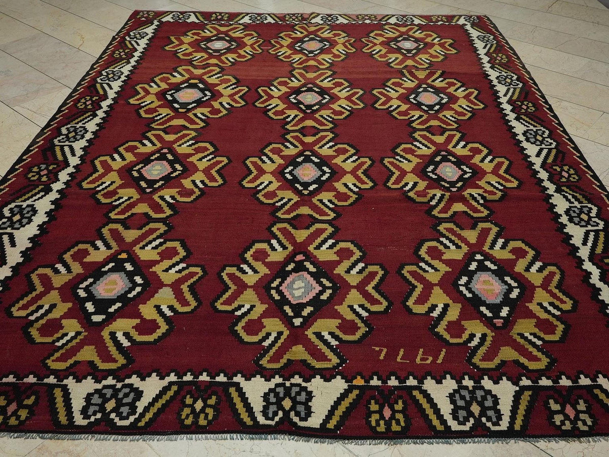 Red Turkish Kilim Rug: 8x10 Flat Weave Wool Farmhouse Decor Area Rugs.