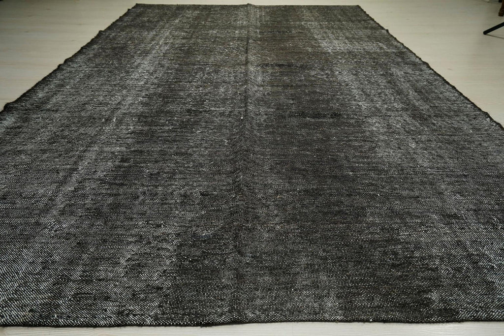 6x9 Vintage Black Goat Hair Kilim Rug: Undyed Flat Weave Rugs