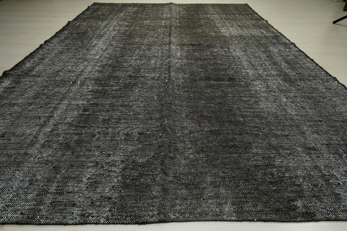 6x9 Vintage Black Goat Hair Kilim Rug: Undyed Flat Weave Rugs