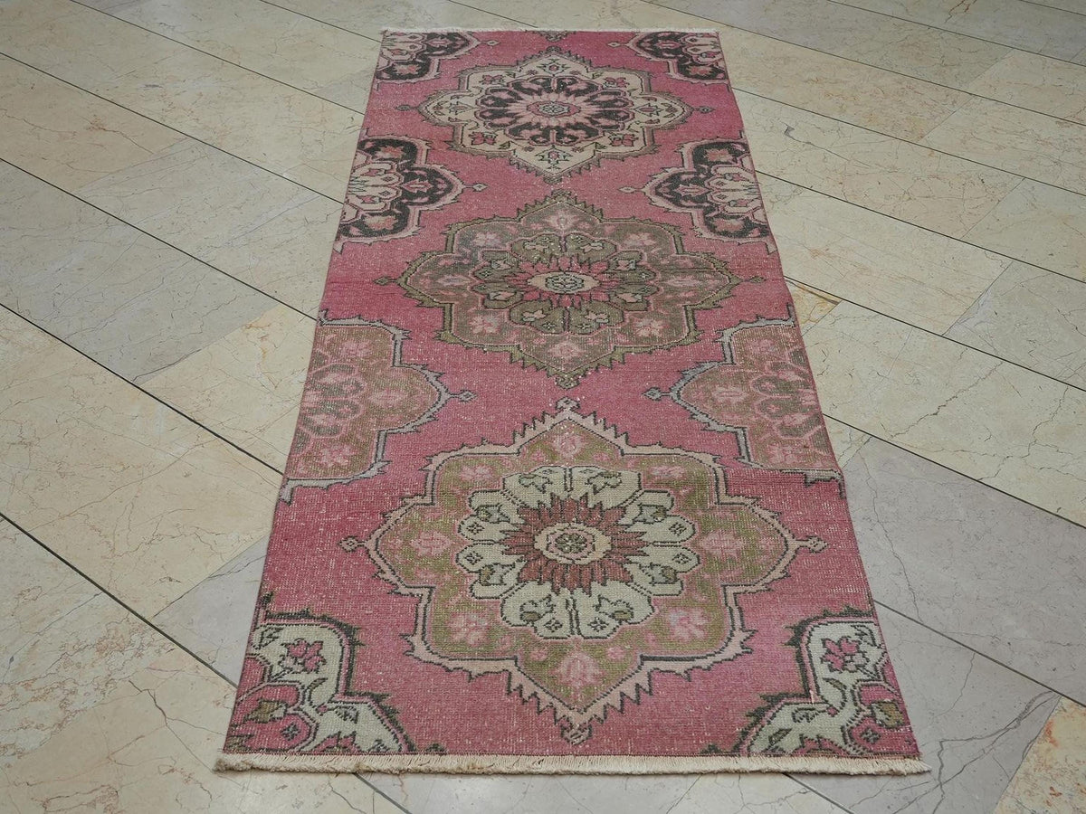 Salmon Pink Oushak Rug Runner: Vintage Turkish Wool Carpet Rugs, 2,6"x7" Feet.