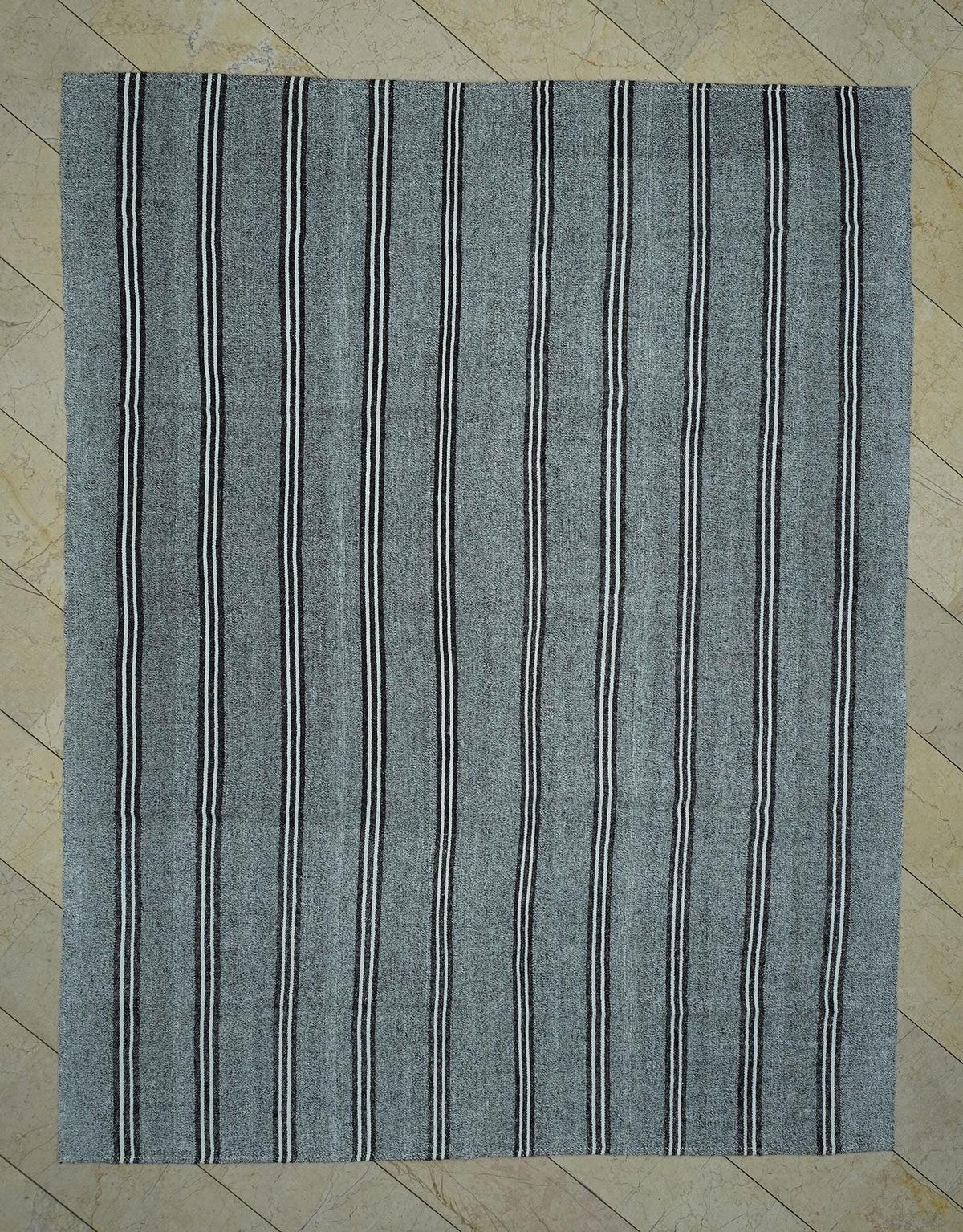 Scandinavian Style Outdoor Decor: Turkish Kilim Rug,Natural Gray Flat Weave Rugs, 7.4x9.5 ft.