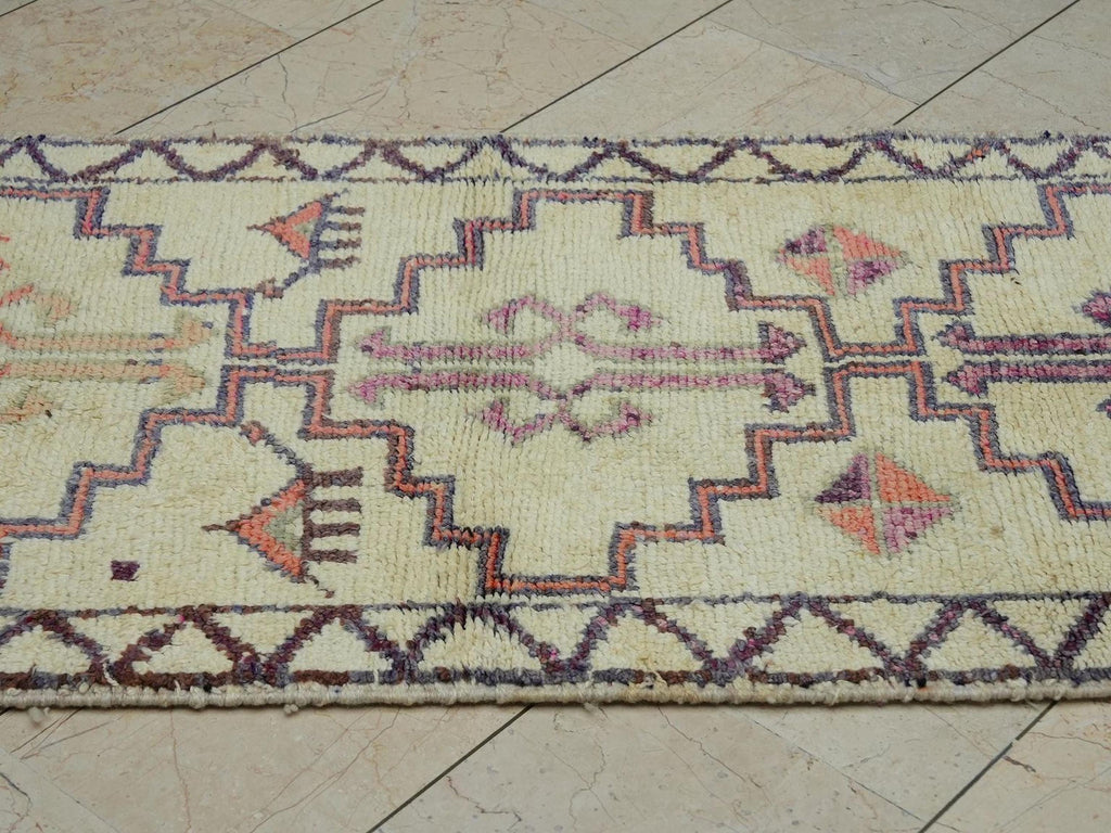 Moroccan Style Handmade Turkish Wool Rug Runner: 3x11 Neutral Color Rugs.
