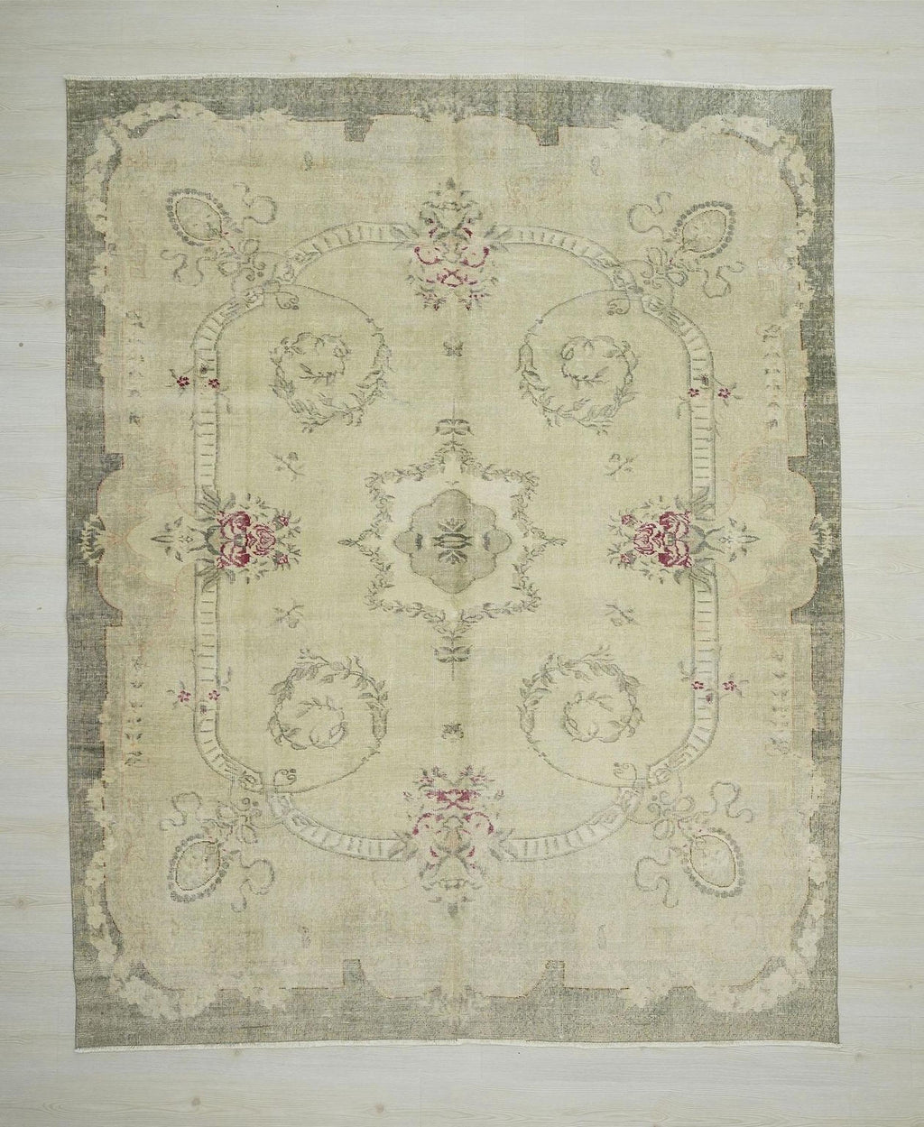 Mid Century Modern Oushak Rug: 7,4"x9,3" Ft, Handmade Turkish Wool Carpet.