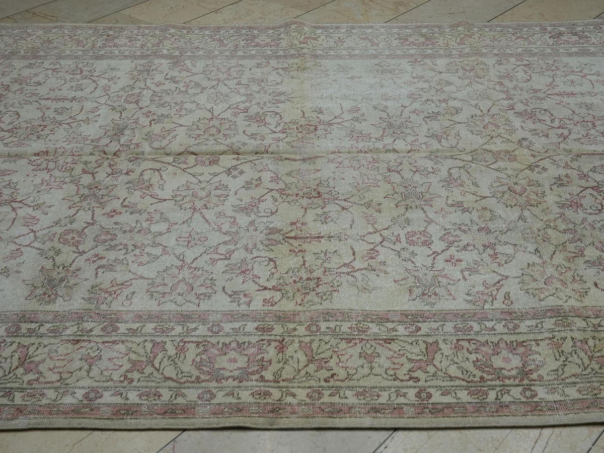Floral Vintage Oushak Rug: Soft Colors Turkish Carpet 7x10,Scandinavian Style Home Decor Rugs.