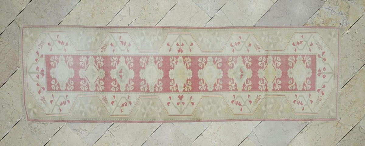 Wool Oushak Rug Runner: Turkish Handmade Anatolian Carpet Rugs, 2,7"x8,8" Feet.