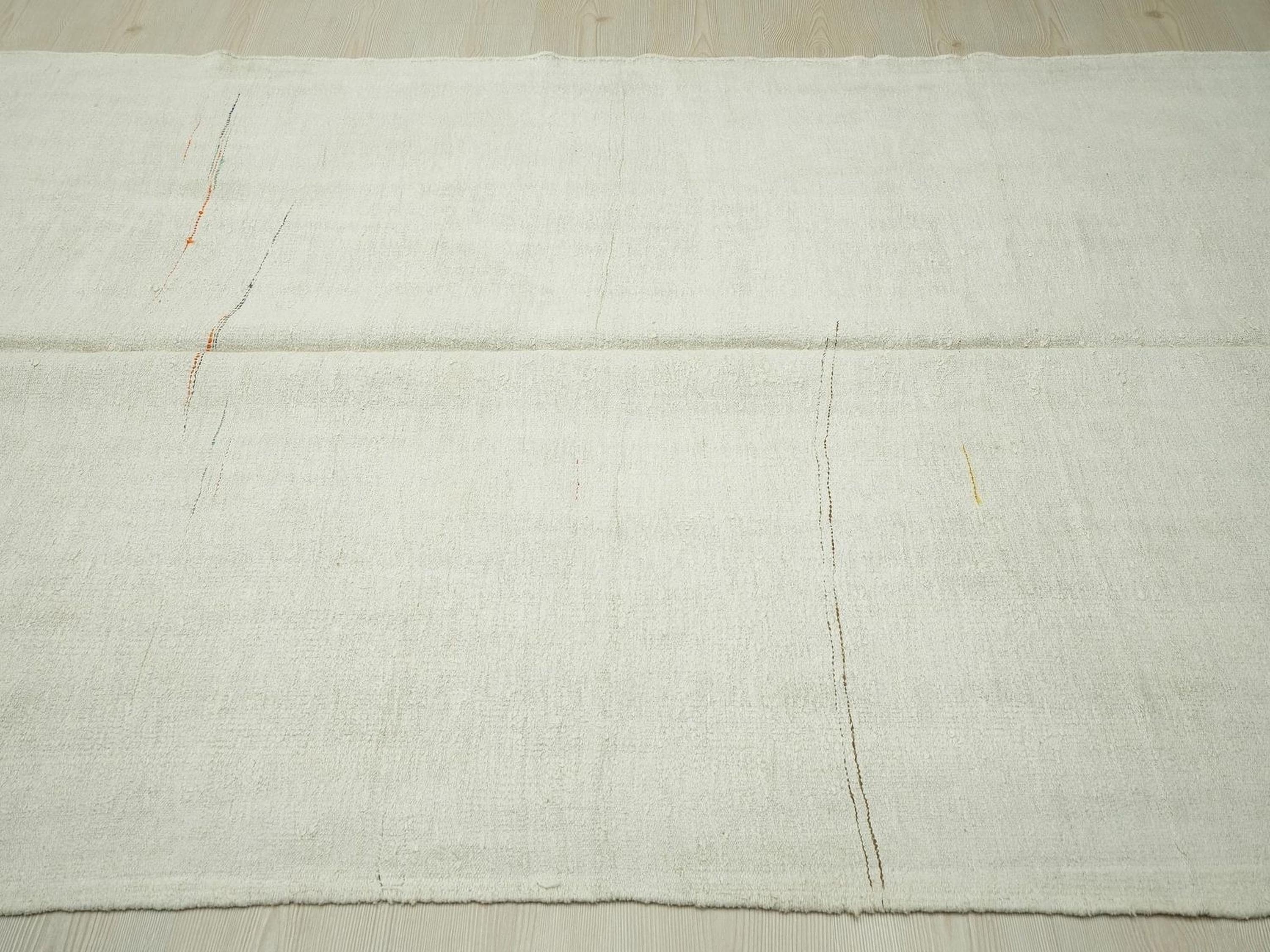 Handmade Hemp Kilim Rug: Plain Off White Flat Weave Scandinavian Style Rugs, 5"x10.3" Feet.
