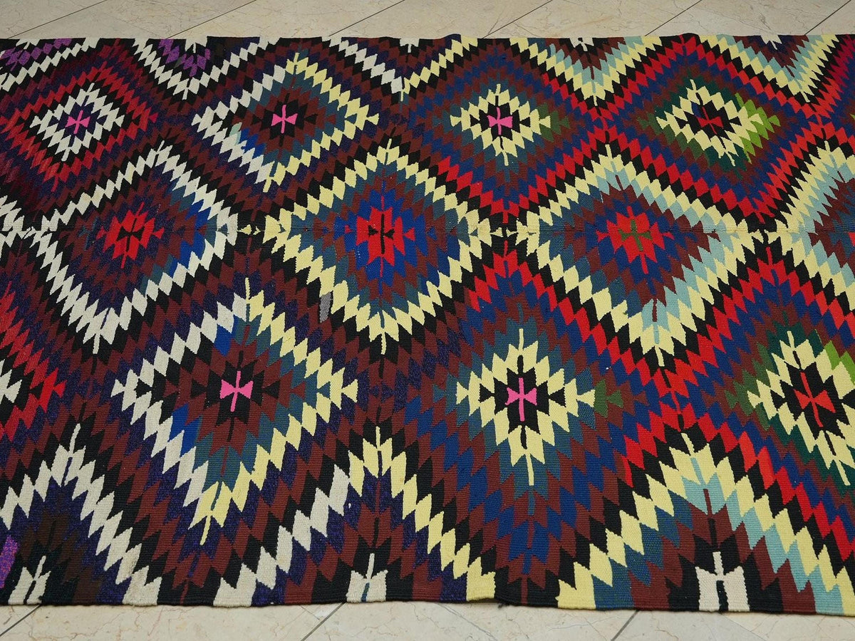 Colorful Vintage Turkish Kilim Rug: 5.8"x8.4" Handmade  Flat Weave Area Rugs.