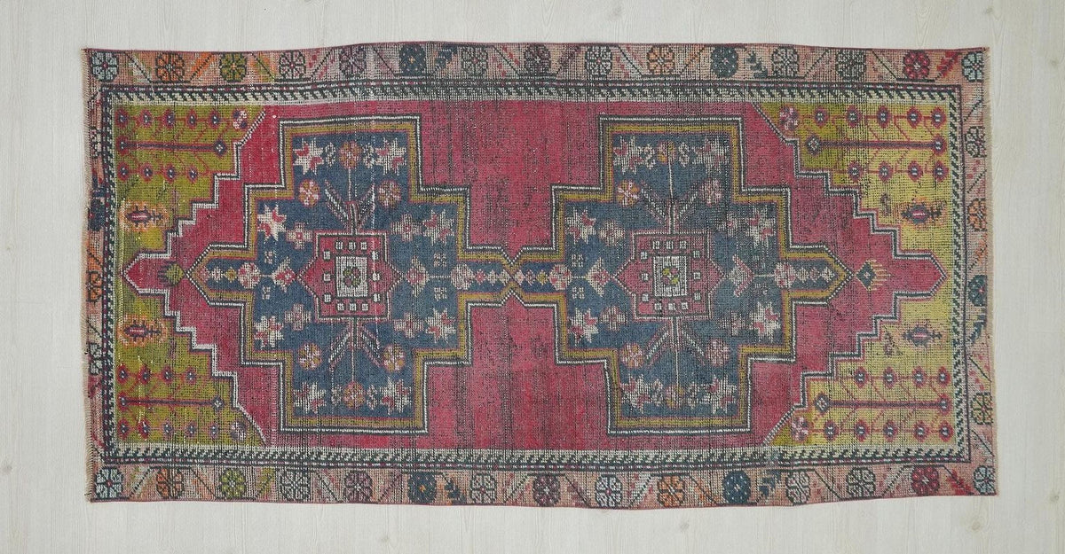 Vintage Oushak Rug: Mid-Century Modern Turkish Wool Carpet Rugs, 3,8"x7,7" Feet.