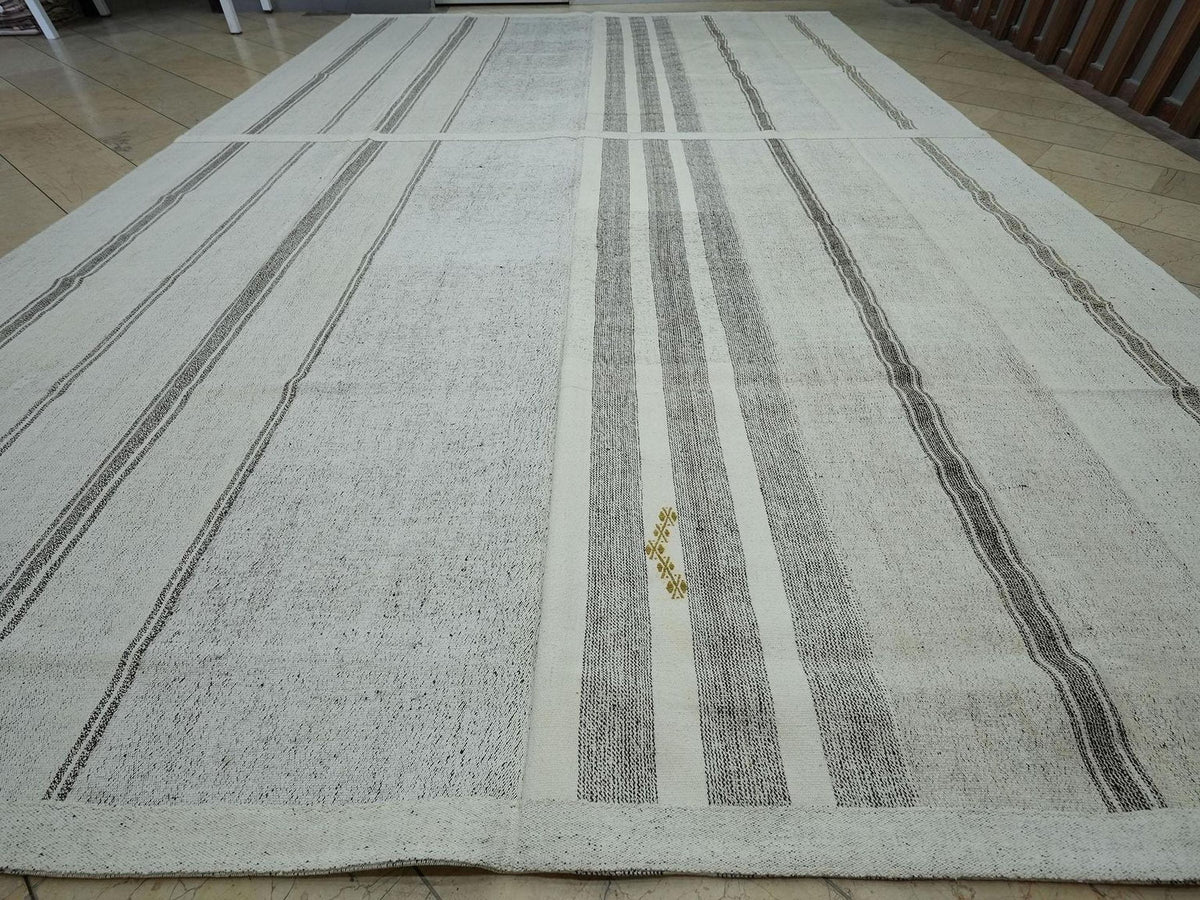 11x16 Oversized White & Gray Turkish Kilim Rug: Cotton And Goat Hair Woven Rugs