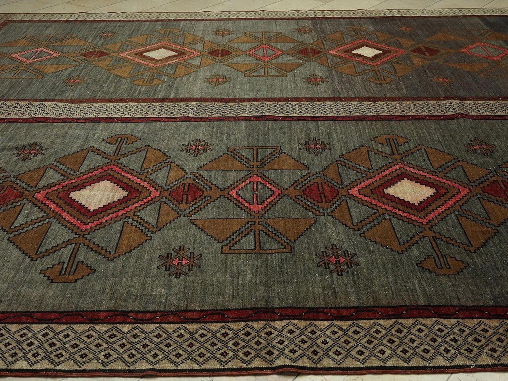 10x14 Handmade Gray Kars Rug: Vintage Wool Turkish Carpet Rugs.