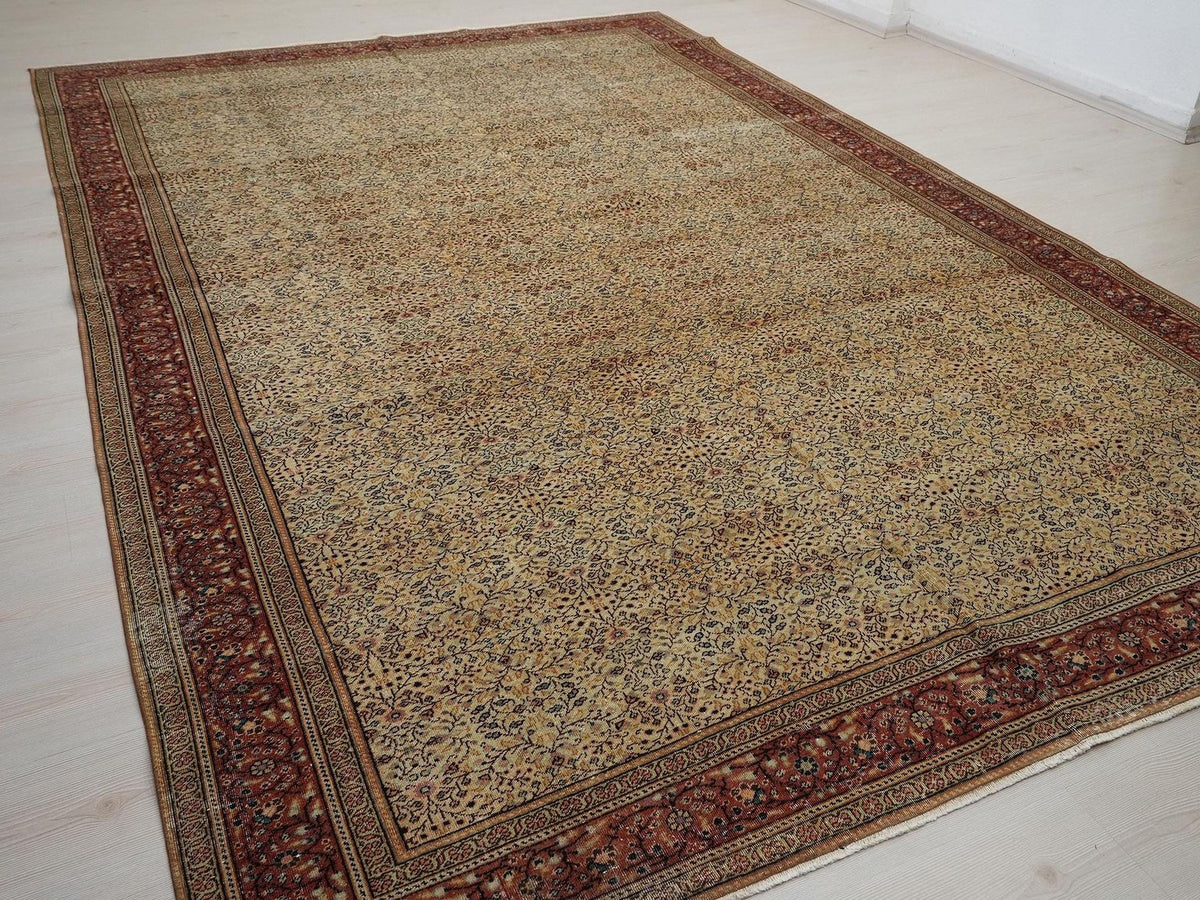 Oversize Turkish Wool Carpet Rug: Distressed Kayseri, 7,8"x11,6"