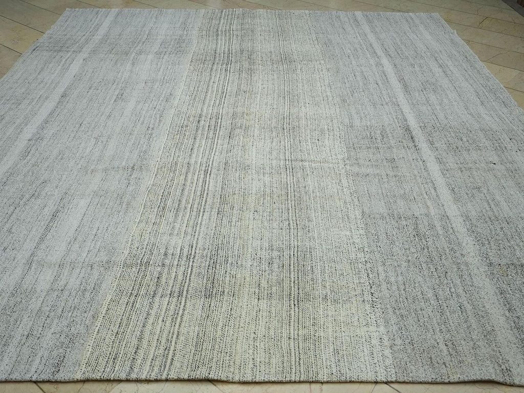 Large Gray Kilim Rug: Handwoven Cotton & Goat Hair, Scandinavian Decor Rugs, 9,5x11,2 Feet.