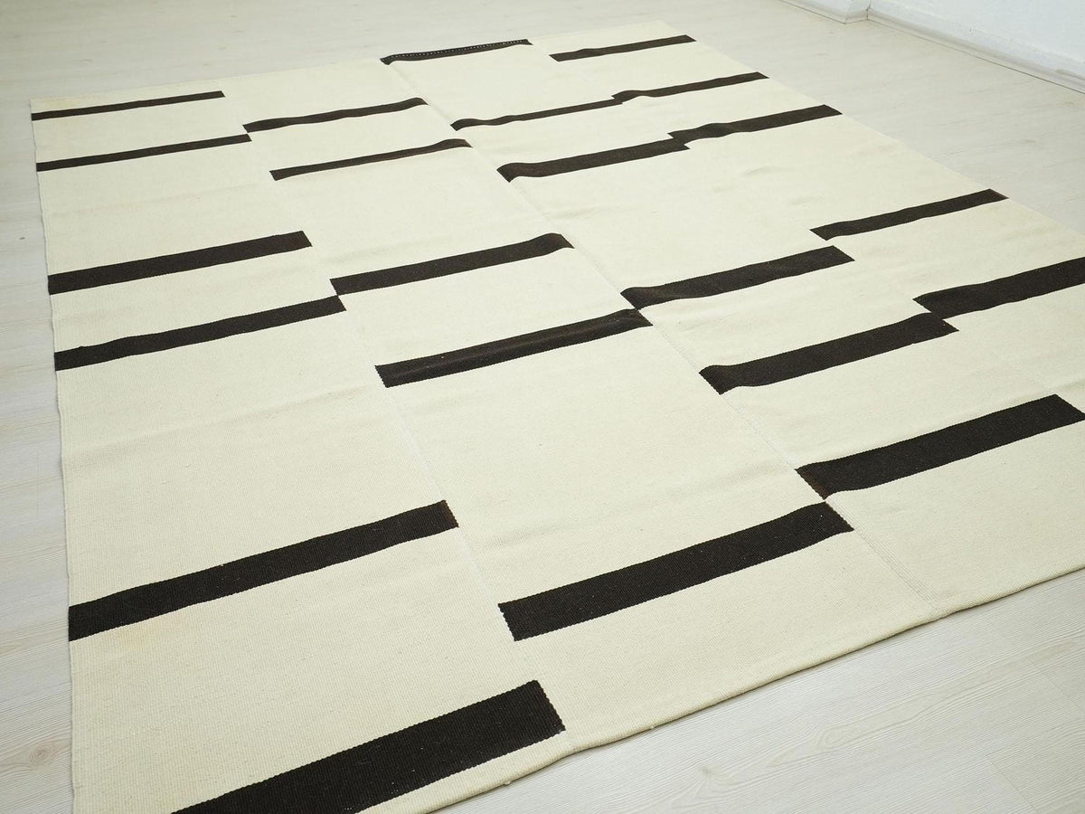 Minimalist Stripe Handmade Wool Kilim Rug: Swedish Style Flat Woven Rugs 8x10 Ft.