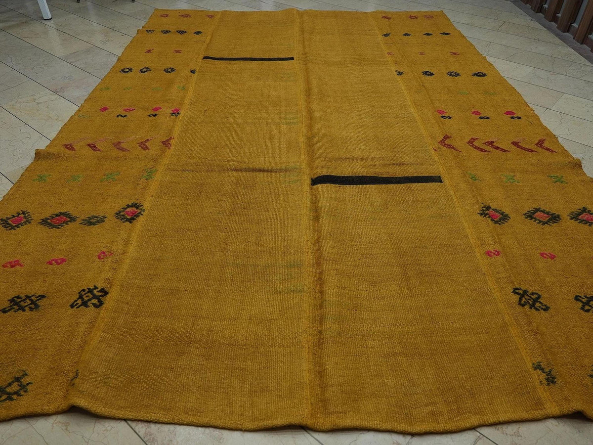 Oversized Mustard Hemp Rug: Mid-Century Modern Saffron Kilim 9"x12,8" Feet