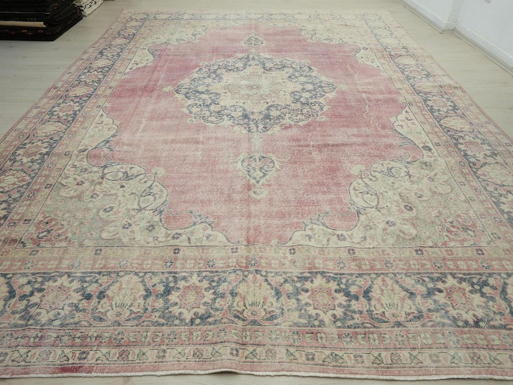 10x13 Oversize Salmon Pink Old Turkish Oushak Rug: Luxury Home Living Floor Decor Rugs.