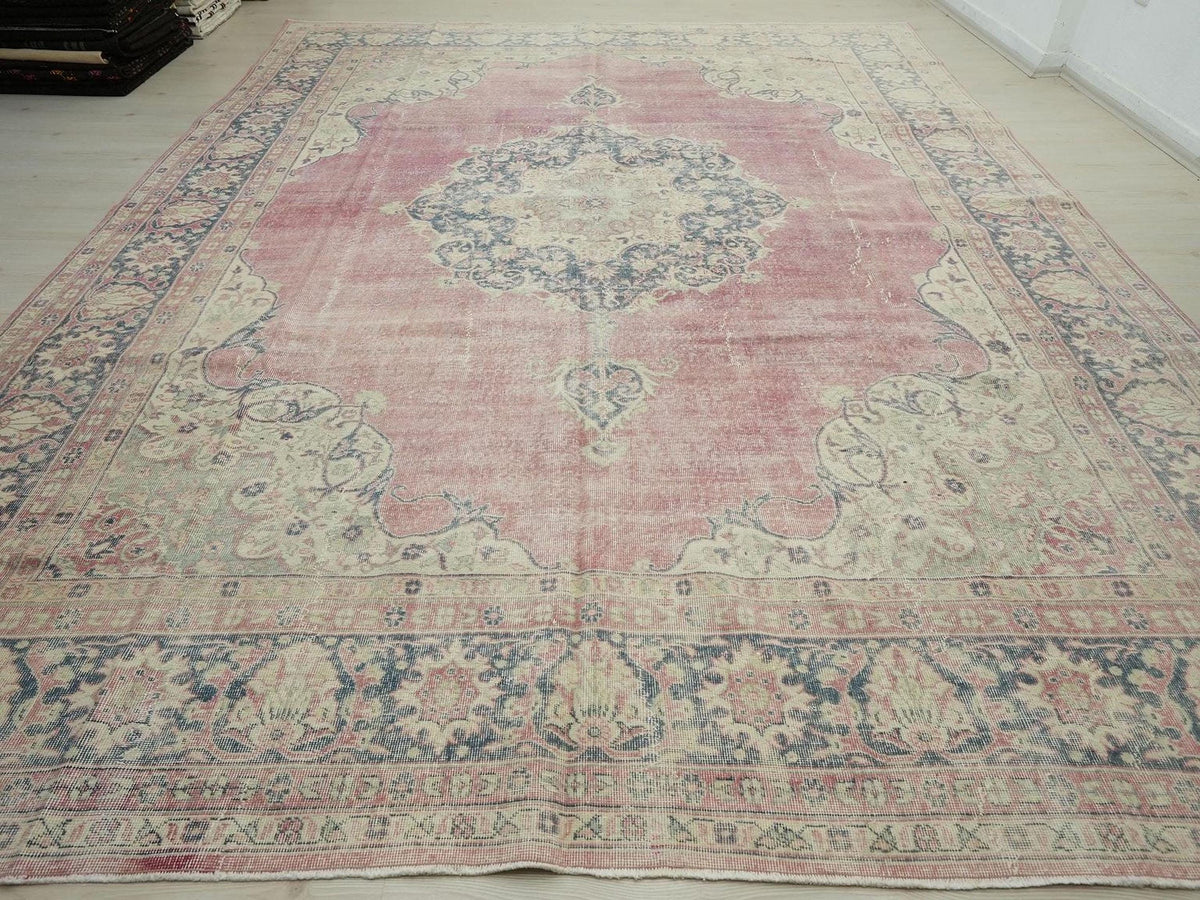 10x13 Oversize Salmon Pink Old Turkish Oushak Rug: Luxury Home Living Floor Decor Rugs.