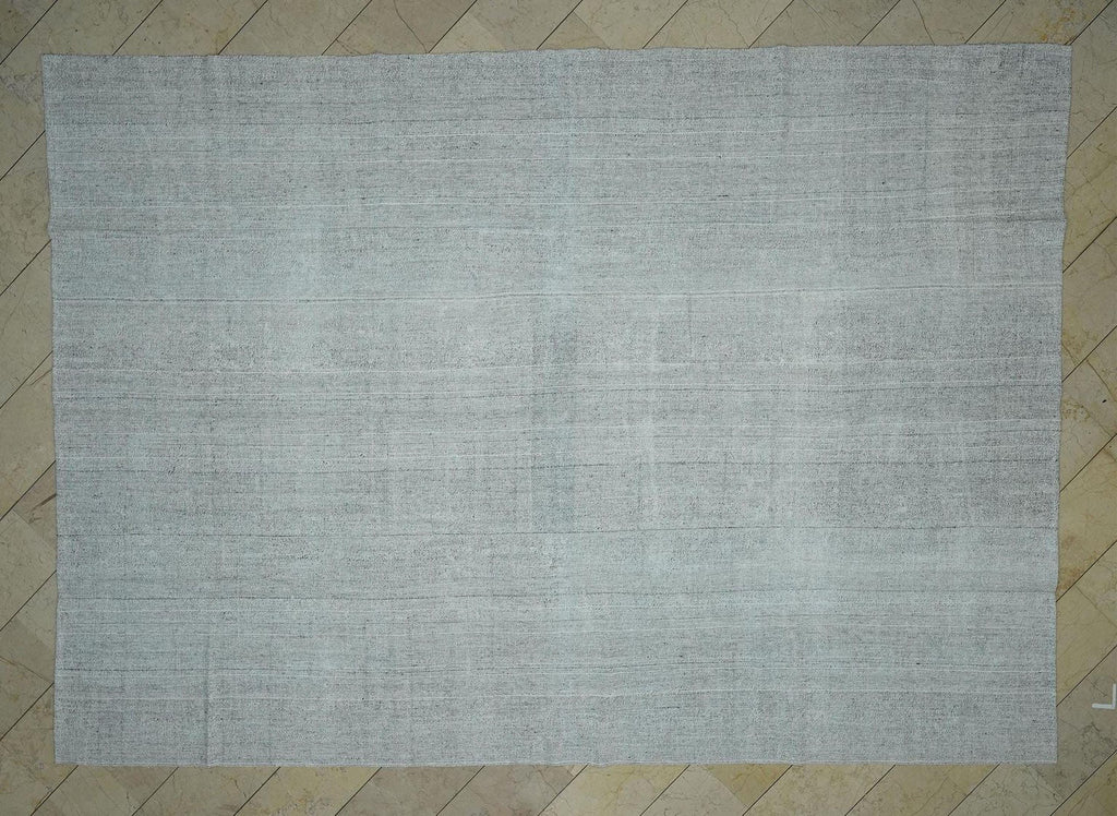 Minimalist Ivory Turkish Kilim Rug: Oversize Flat Weave Rugs 9,4x13,6 Ft.