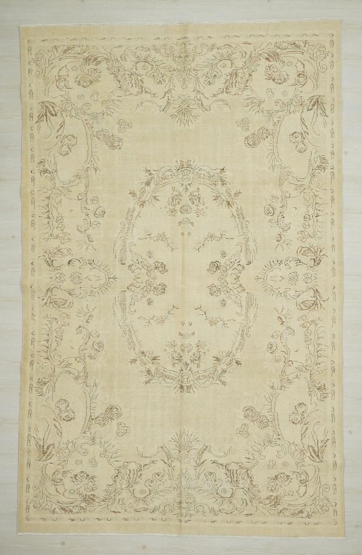 Vintage Turkish Oushak Rug: 6.8x10.7 Feet,Seasonal Decor Neutral Colors Area Rugs
