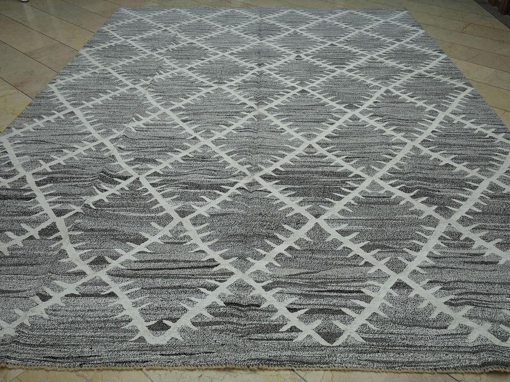 9x12 Gray Geometric Design Kilim Rug: Hemp & Goat Hair, Minimalist Decor Rugs.