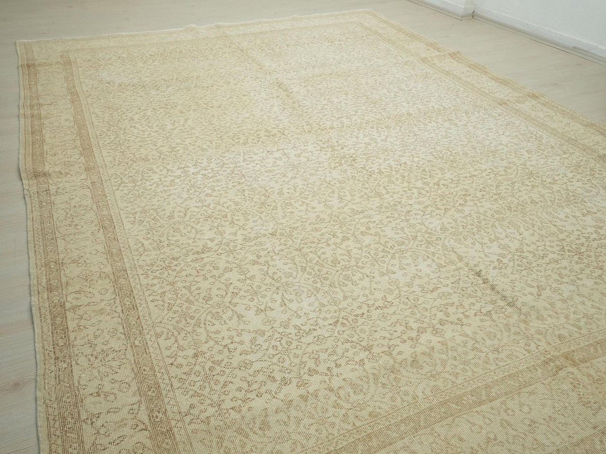 Neutral Turkish Oversize Vintage Oushak Rug: 8.5x12 Mid-Century Modern Home Living Style Rugs