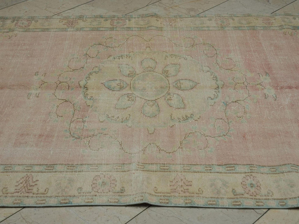 Old Handmade Oushak Rug: 5.6"x9' Feet, Turkish Wool on Cotton Carpet Rugs,