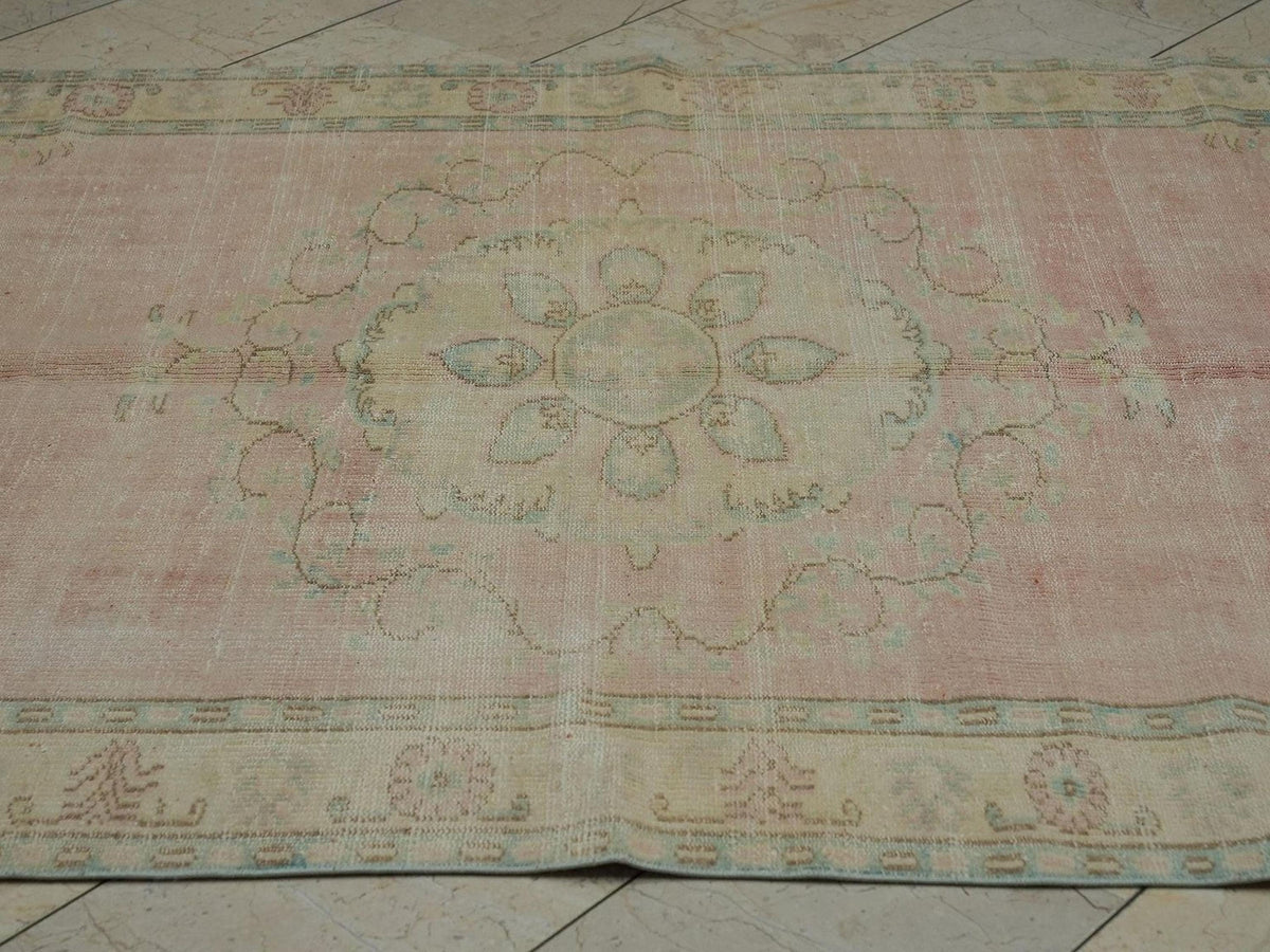 Old Handmade Oushak Rug: 5.6"x9' Feet, Turkish Wool on Cotton Carpet Rugs,