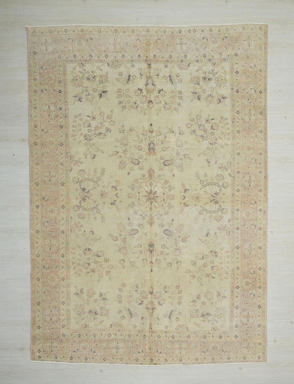 Handmade Vintage Turkish Oushak Rug: Wool Geometric Floral Carpet Rugs, 6.7x9.4 ft.