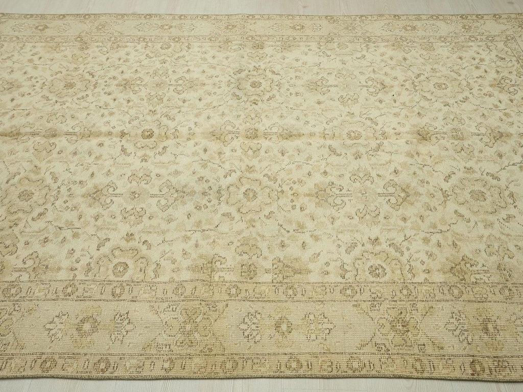 Handmade Wool Oushak Rug: Brown Beige Turkish Carpet Rugs, 5,3"x8,3" Feet.