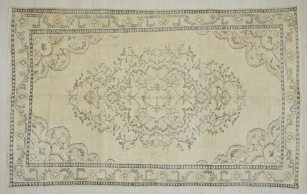 Large Oushak Wool Carpet Rug: Mid Century Modern Turkish Rugs, 5.5"x9' Feet.
