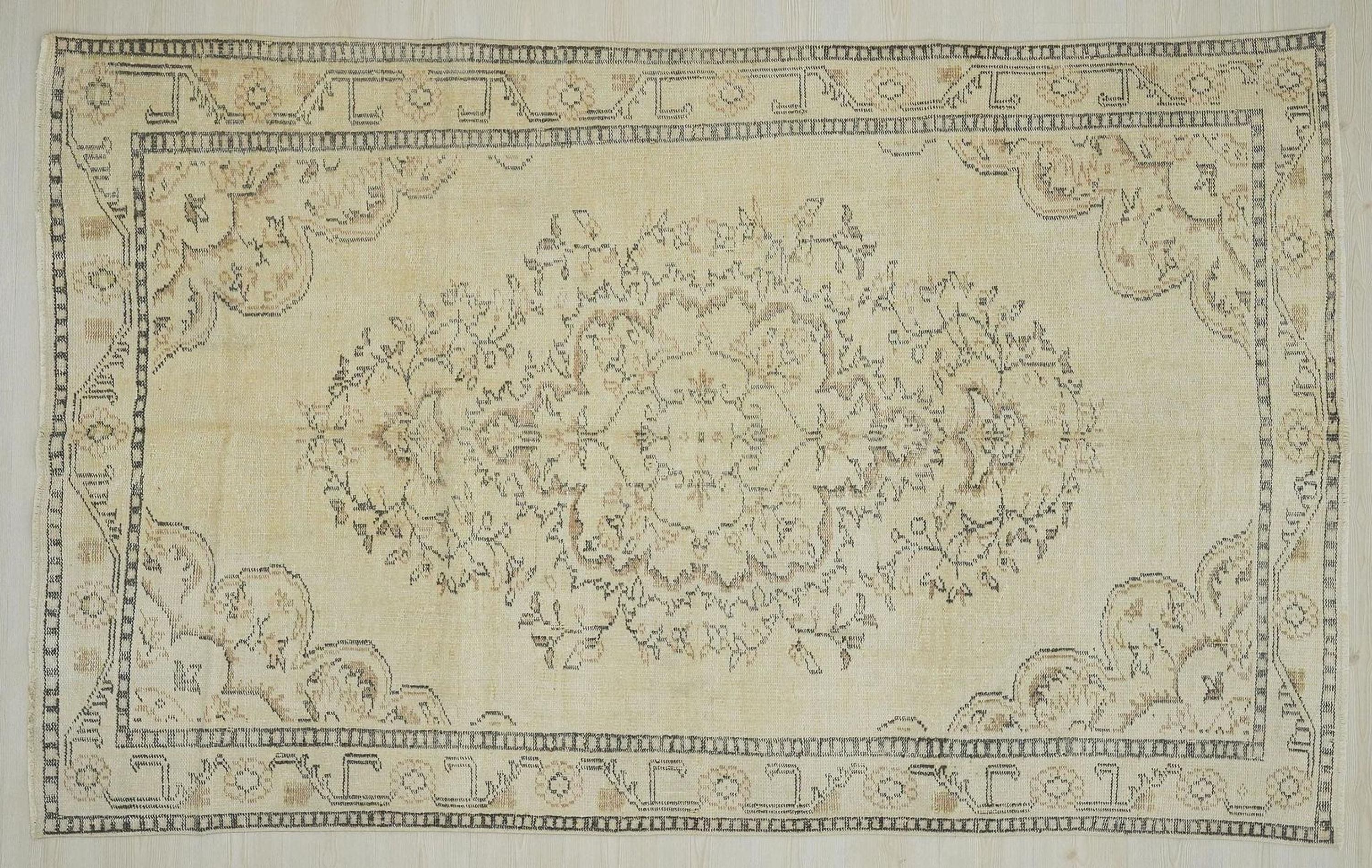 Large Oushak Wool Carpet Rug: Mid Century Modern Turkish Rugs, 5.5"x9' Feet.