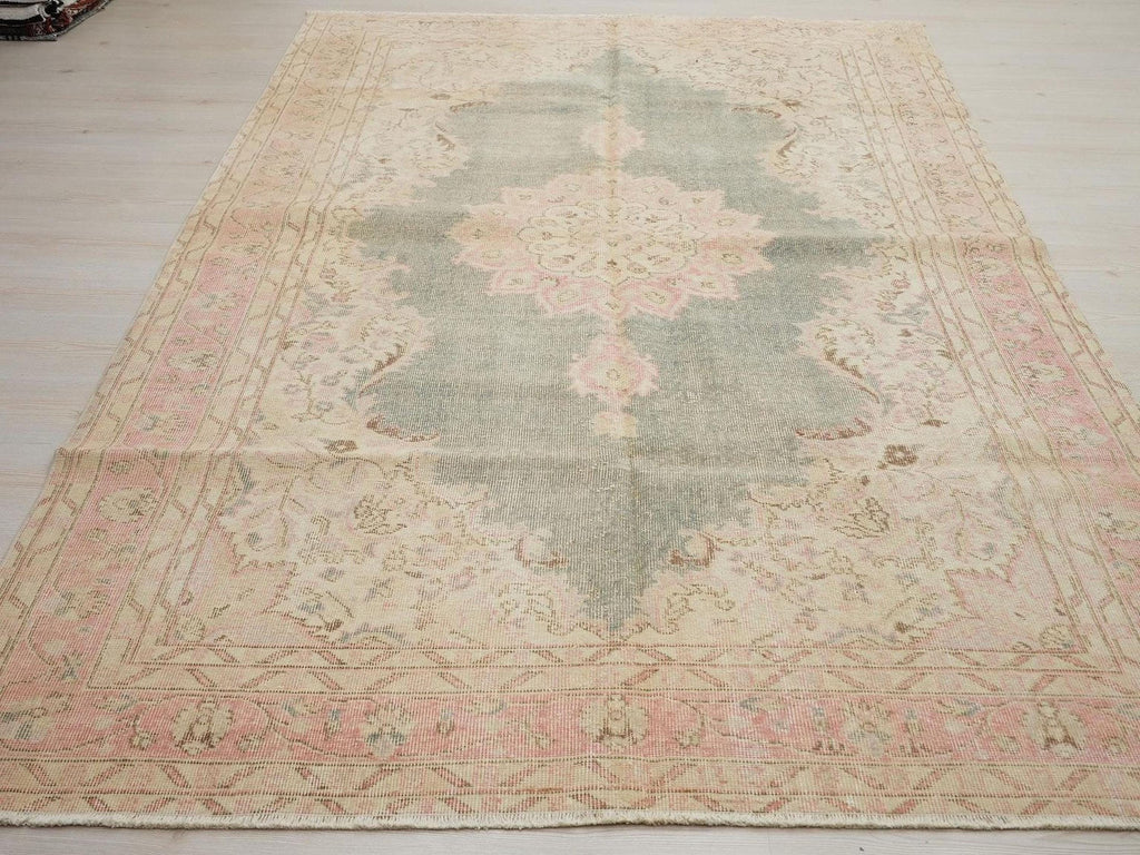 Vintage Handwoven Oushak Rug: Mid-Century Modern Wool Turkish Rugs 6x9.4 Feet.