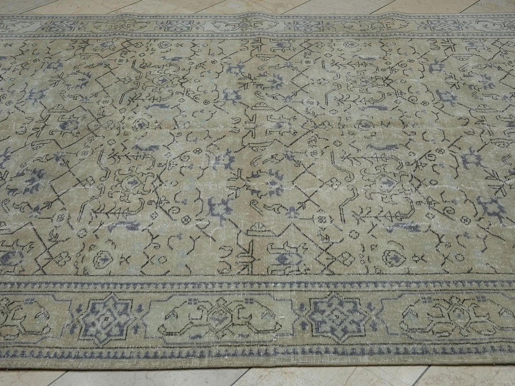 Geometric Floral Handmade Oushak Rug,6.7x10 Feet,Faded Vintage Turkish Carpet Rugs.