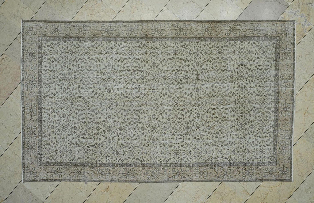 Floral Vintage Oushak Rug: 5.3x8.8 Feet,Handmade Turkish Area Rugs.