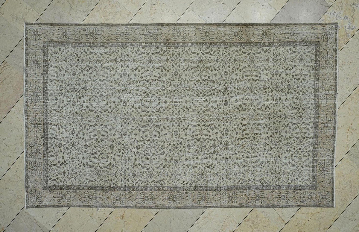 Floral Vintage Oushak Rug: 5.3x8.8 Feet,Handmade Turkish Area Rugs.