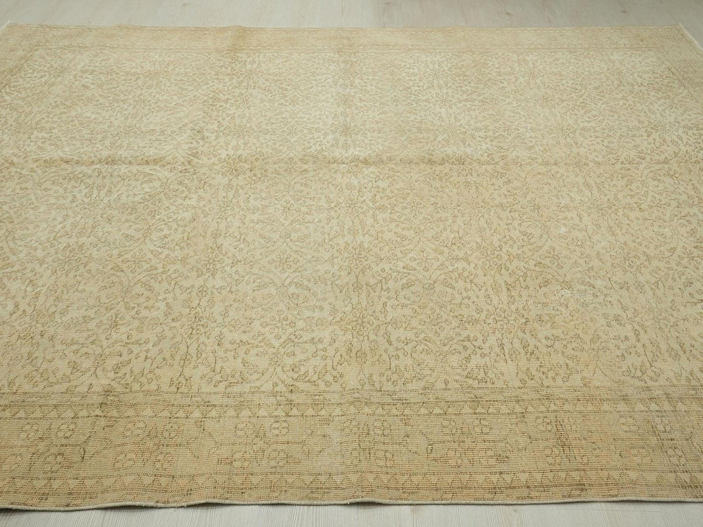 Large Vintage Turkish Oushak Rug: Beige Brown Wool Carpet (7,3"x10" Feet)