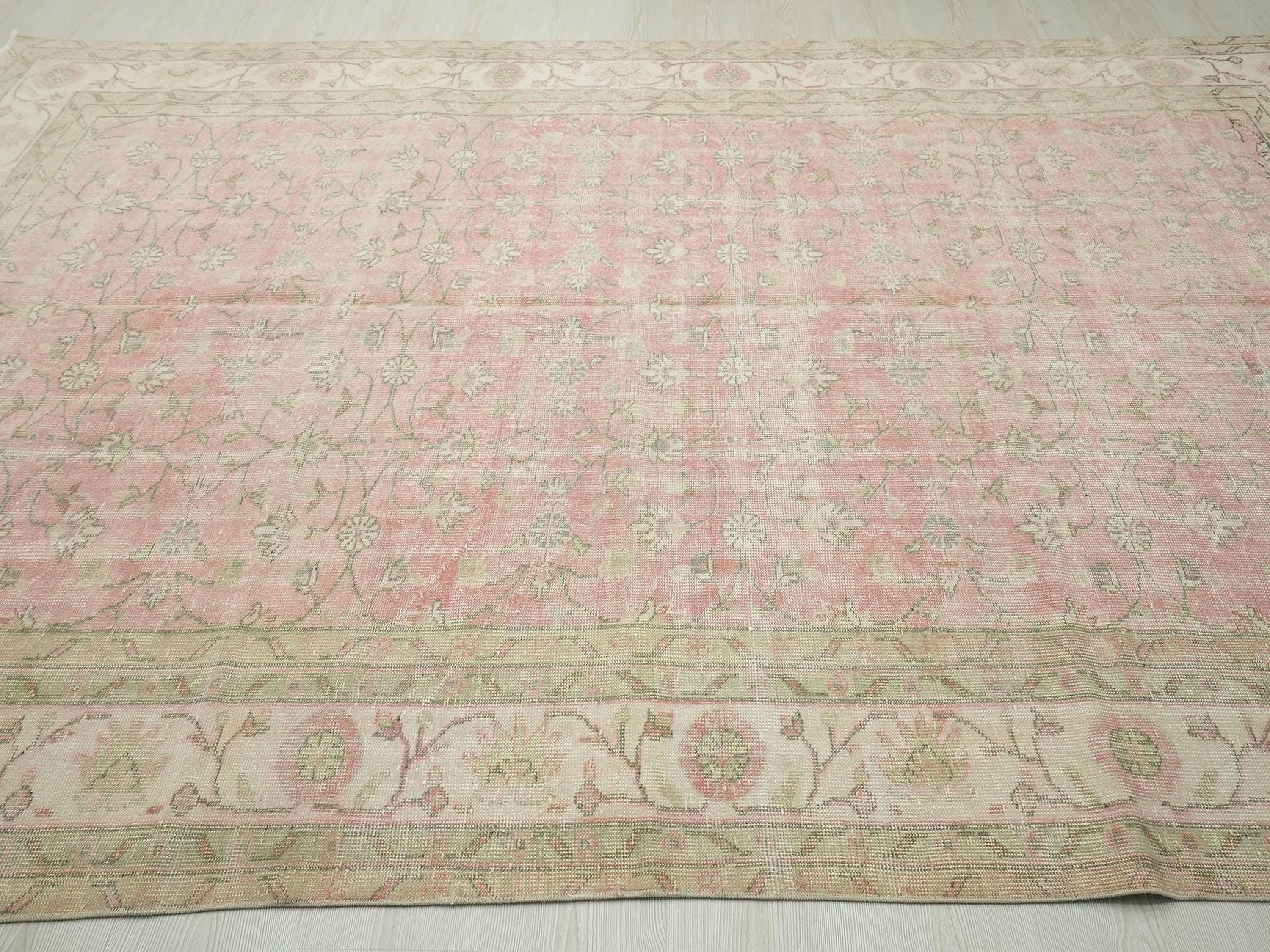 Handmade Vintage Wool Oushak Rug: Turkish Farmhouse Carpet 6,11x10,2 Ft
