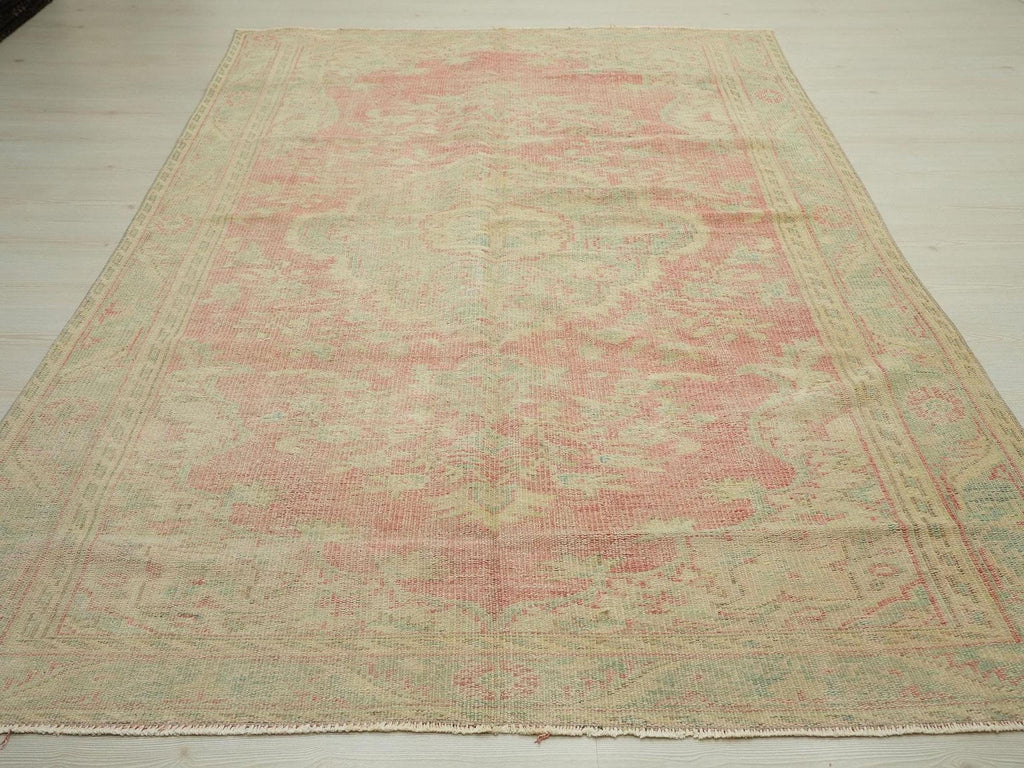 6x9 Vintage Oushak Rug: Mid-Century Modern Turkish Carpet