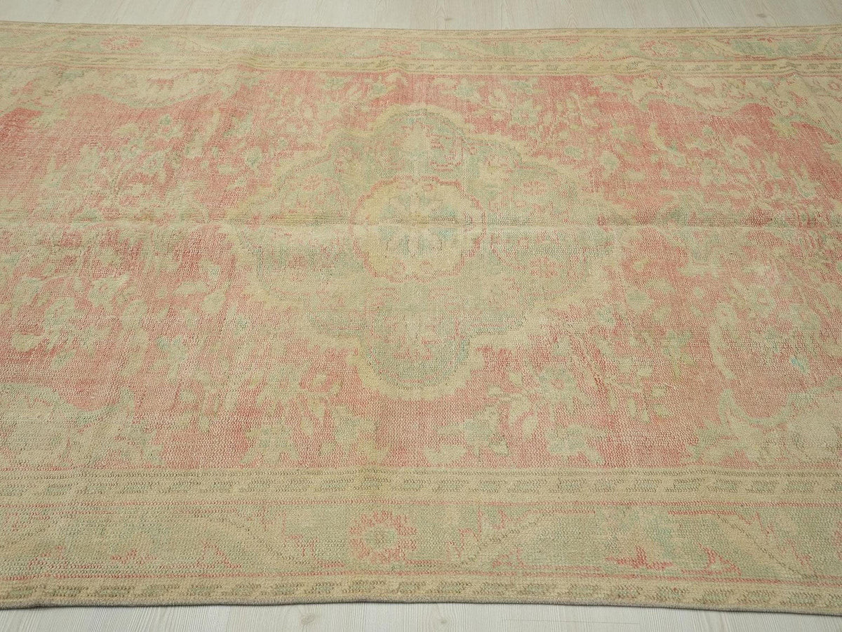 6x9 Vintage Oushak Rug: Mid-Century Modern Turkish Carpet