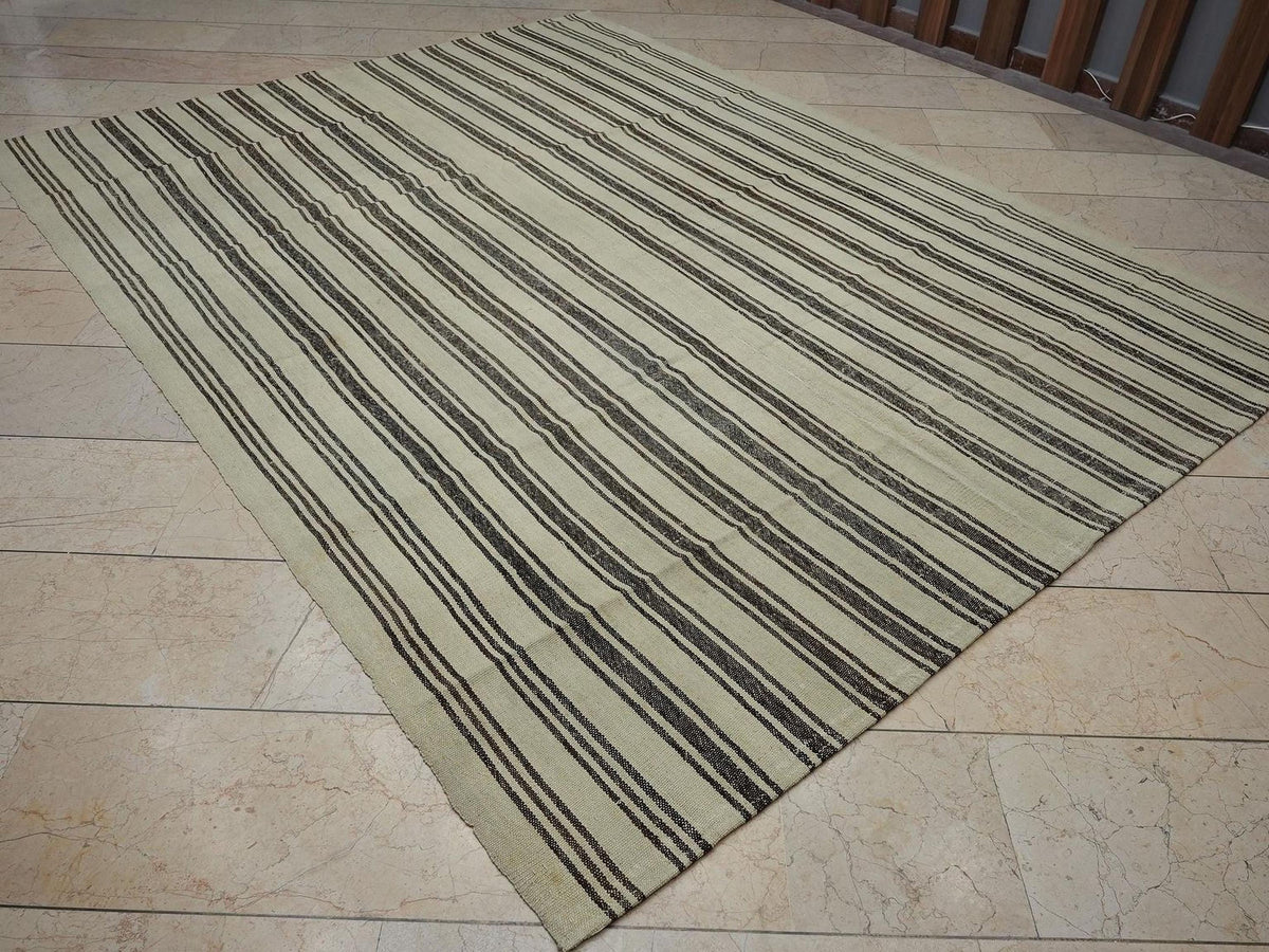 Sweden Style Flat-weave Stripe Kilim Rug - 7.3x9.5 Ft, Life Line Pattern Cream Brown Rugs.