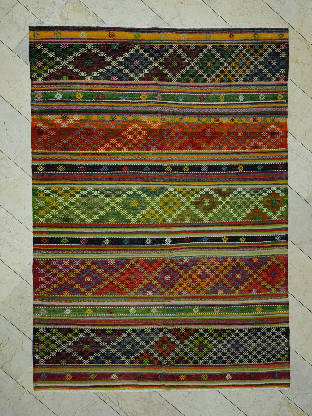 Handmade Embroidered Stripe Turkish Kilim Rug: Colorful Flat Woven Wool Rugs 6,4"x8,11" Ft.