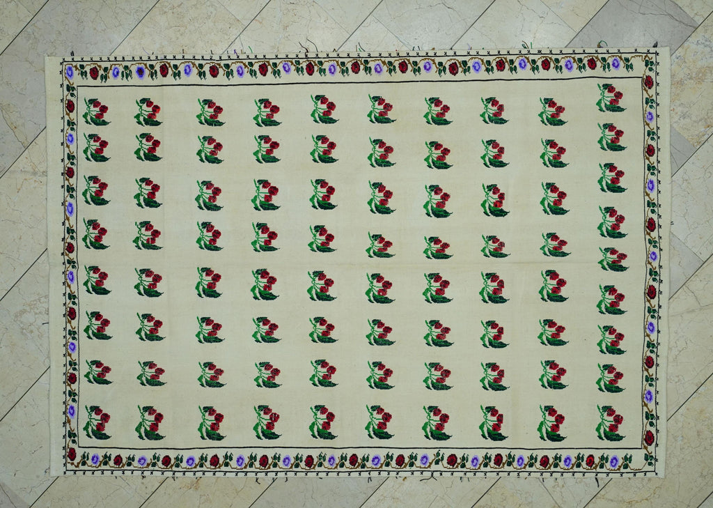 Cherry Pattern Kilim Rug: Embroidered Wool Wall Hanging Turkish Rugs, 5.2x7.5 ft.