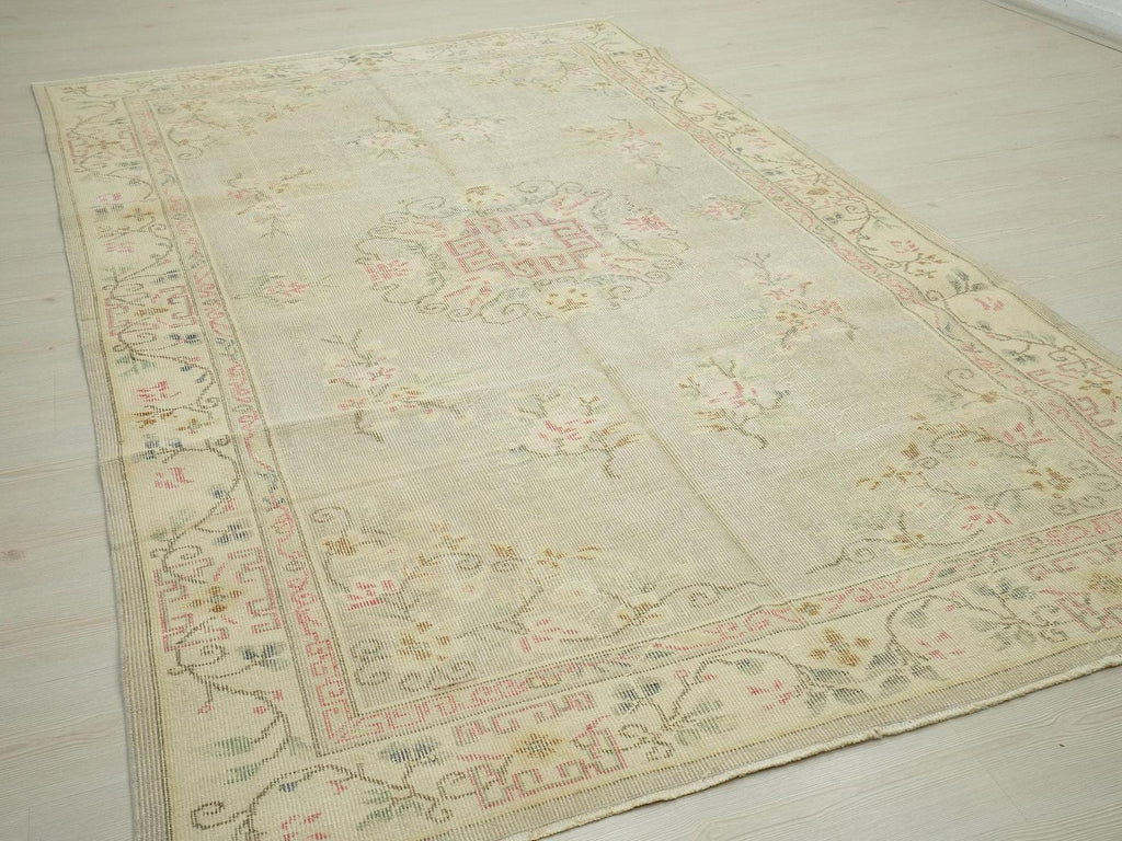 Gray Oushak Rug: 5.7"x9.2" Vintage Turkish Wool Carpet