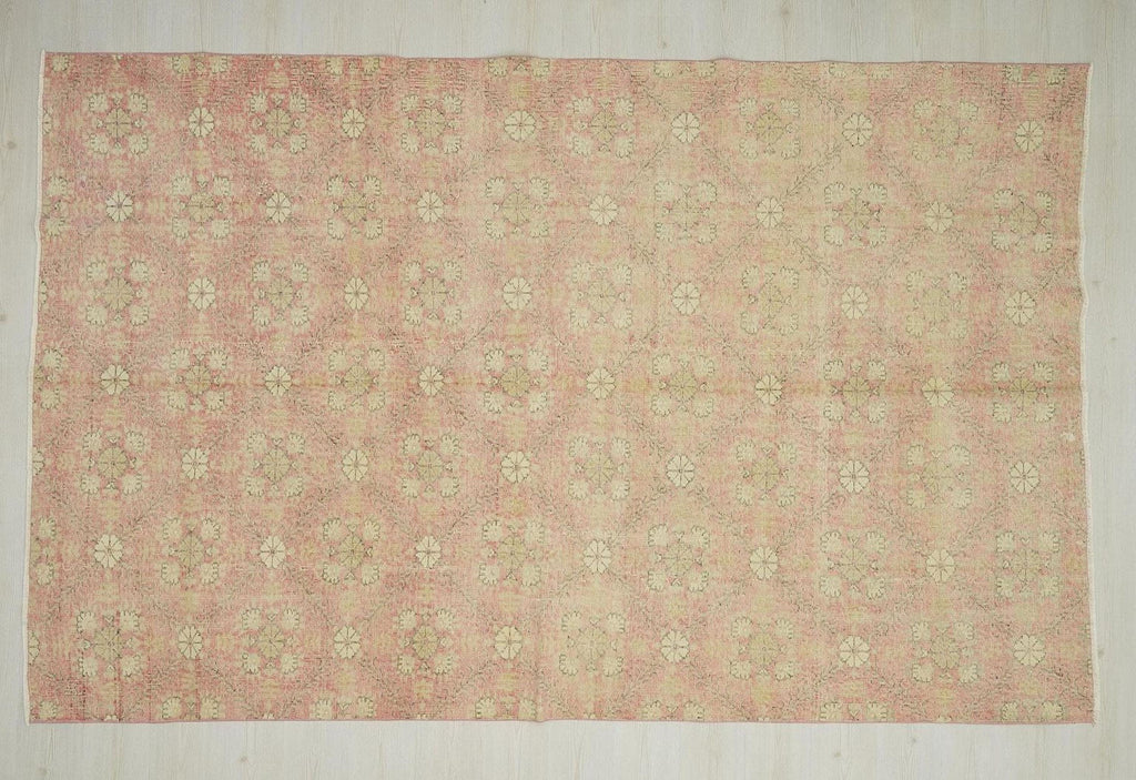 Floral Oushak Area Rug: Vintage Turkish Wool Carpet 6,6x10,3 Ft.