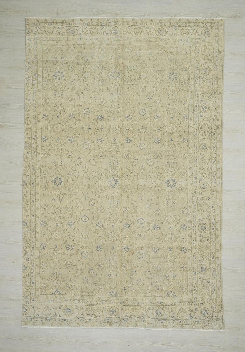 Handmade Beige Oushak Rug: Mid Century Modern Turkish Wool Rugs 6.7x10.3 ft.