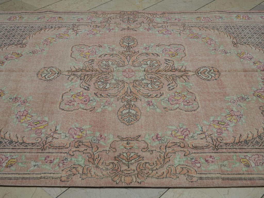 Large Vintage Oushak Rug: 5.8"x9' Handmade Turkish Wool Carpet