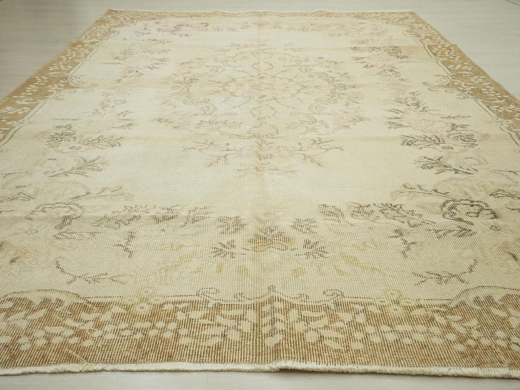 Vintage Wool Oushak Rug: Beige Brown Turkish Carpet 7x10 Ft.
