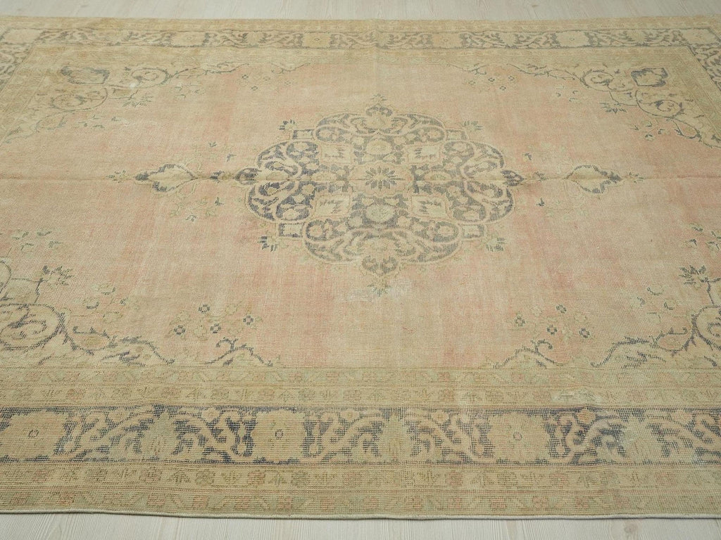 Large Vintage Oushak Rug 6.5"x9.3" - Faded Turkish Wool Carpet
